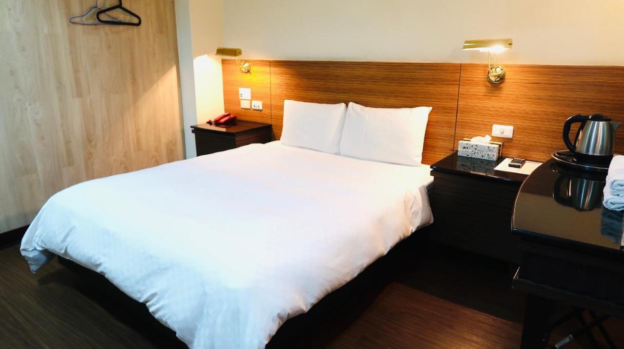 Hua Tai Hotel Xinzhu Zewnętrze zdjęcie